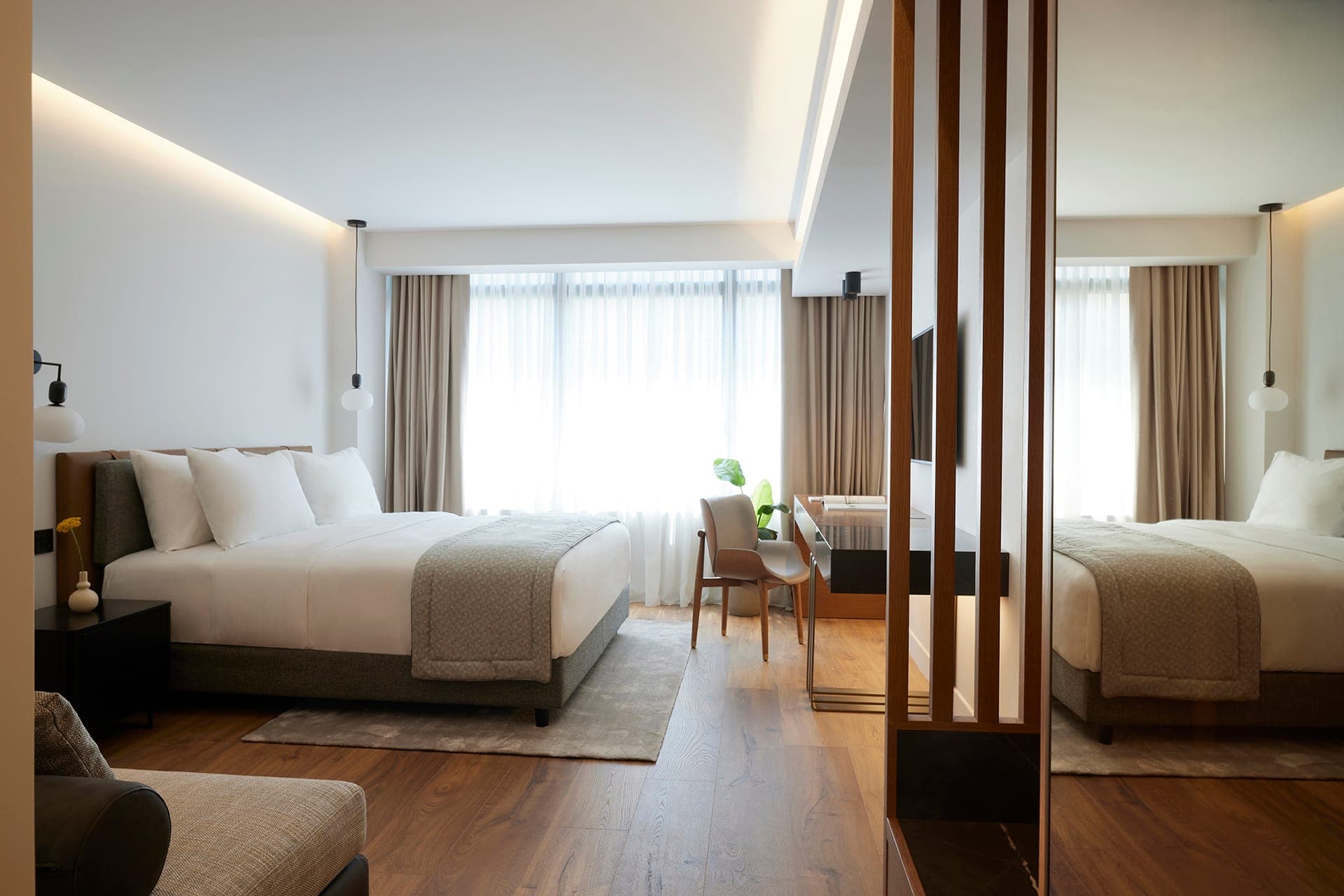Teight Junior Suite