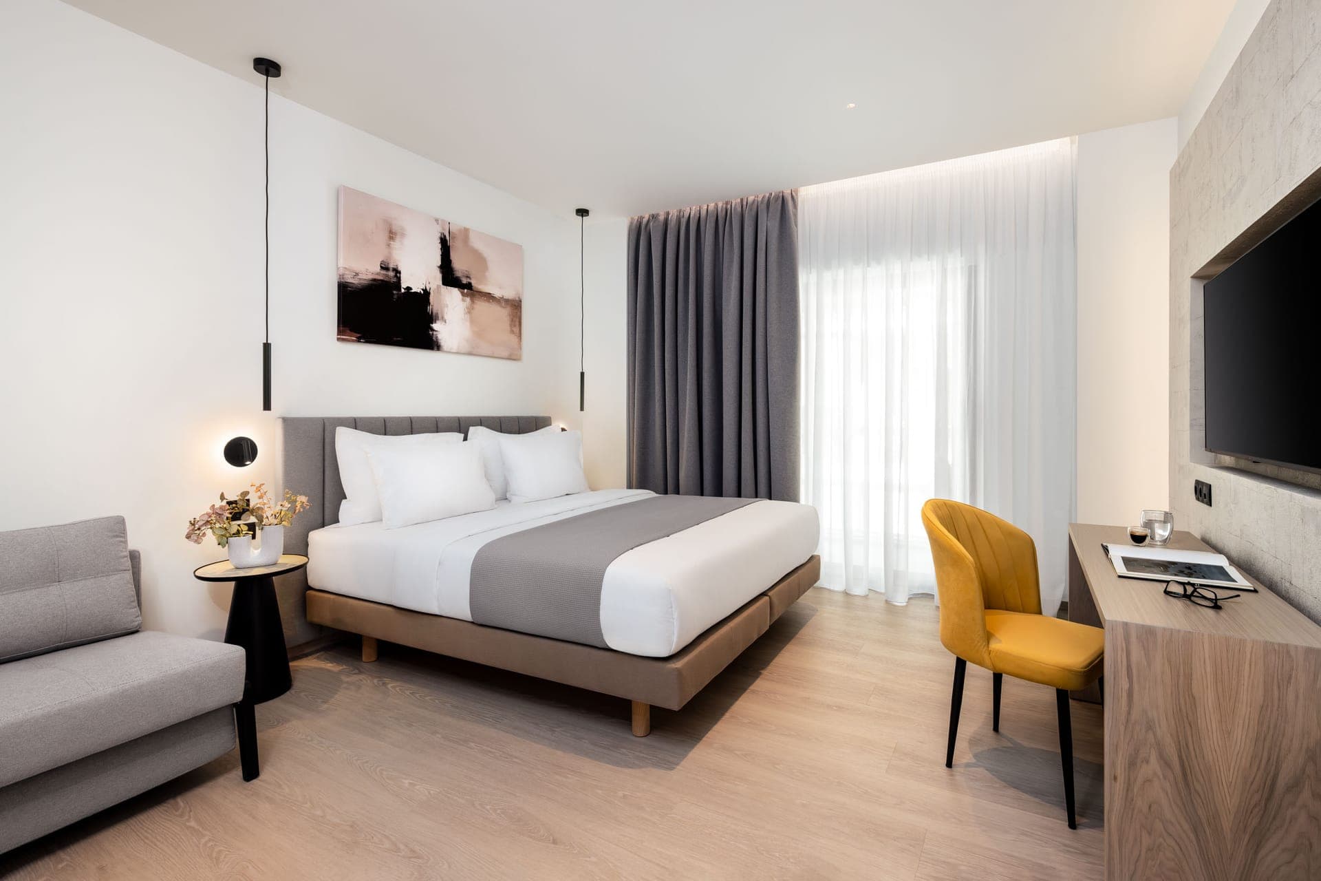 Superior King Room with Balcony