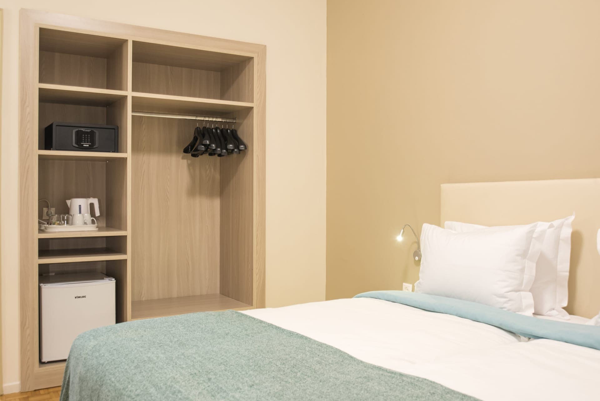 Standard Single / Double Room