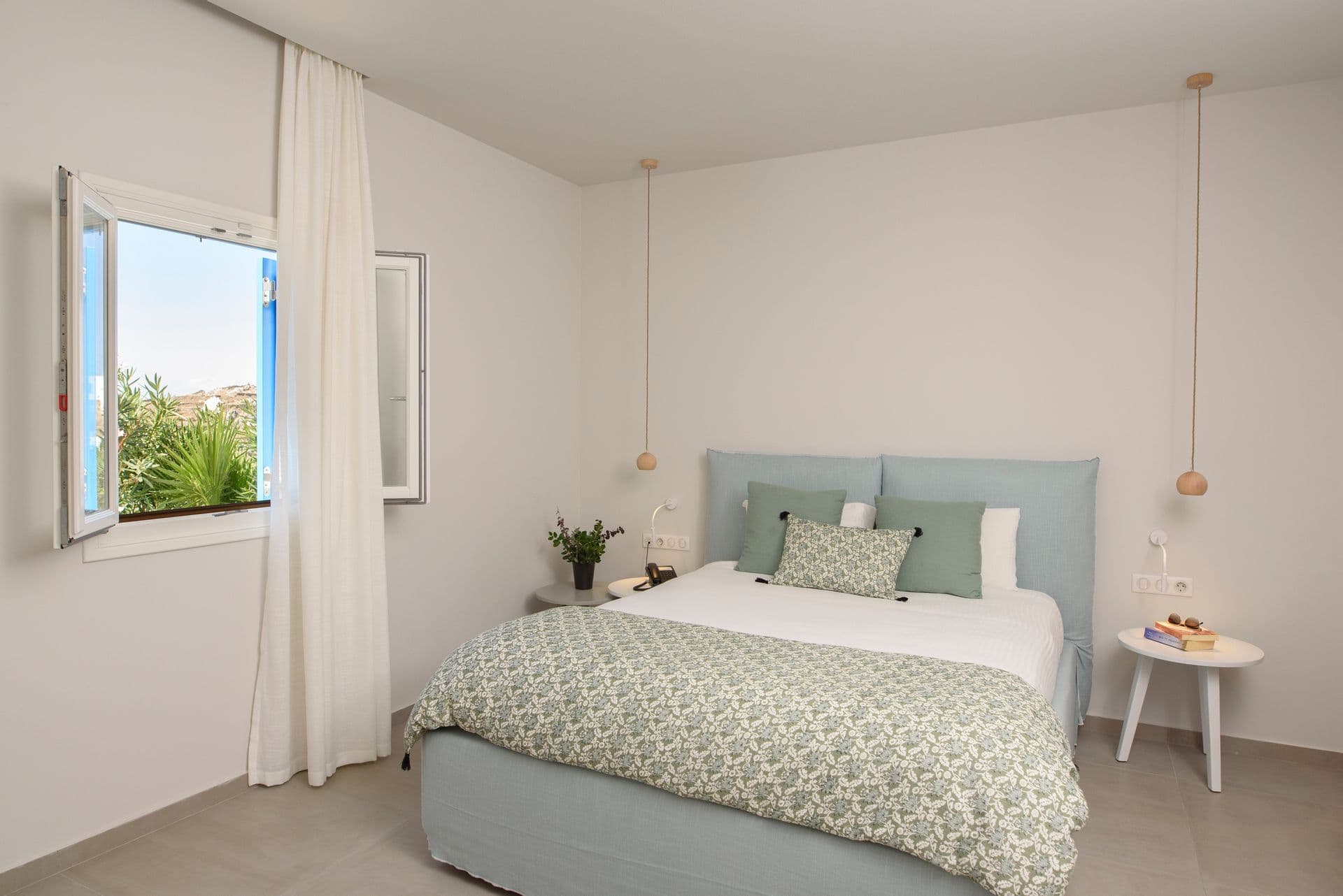 Main bedroom