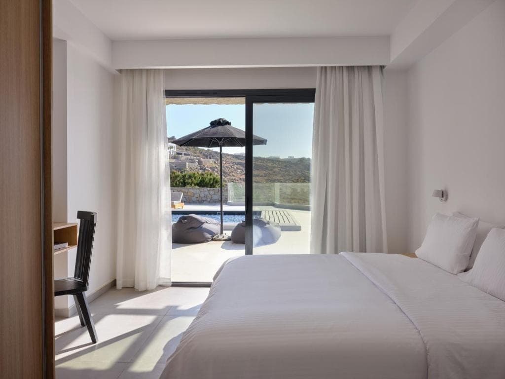 Nine Bedroom Villa with Private Pool & Sea View