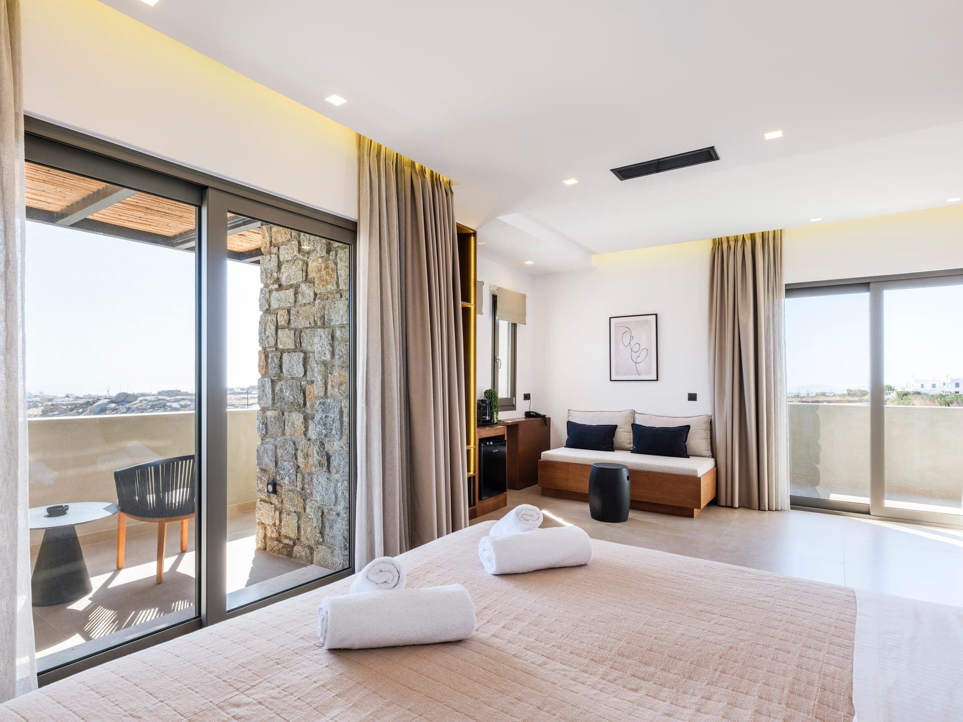 Superior Suite with Sea View - Private Pool on ground floor
