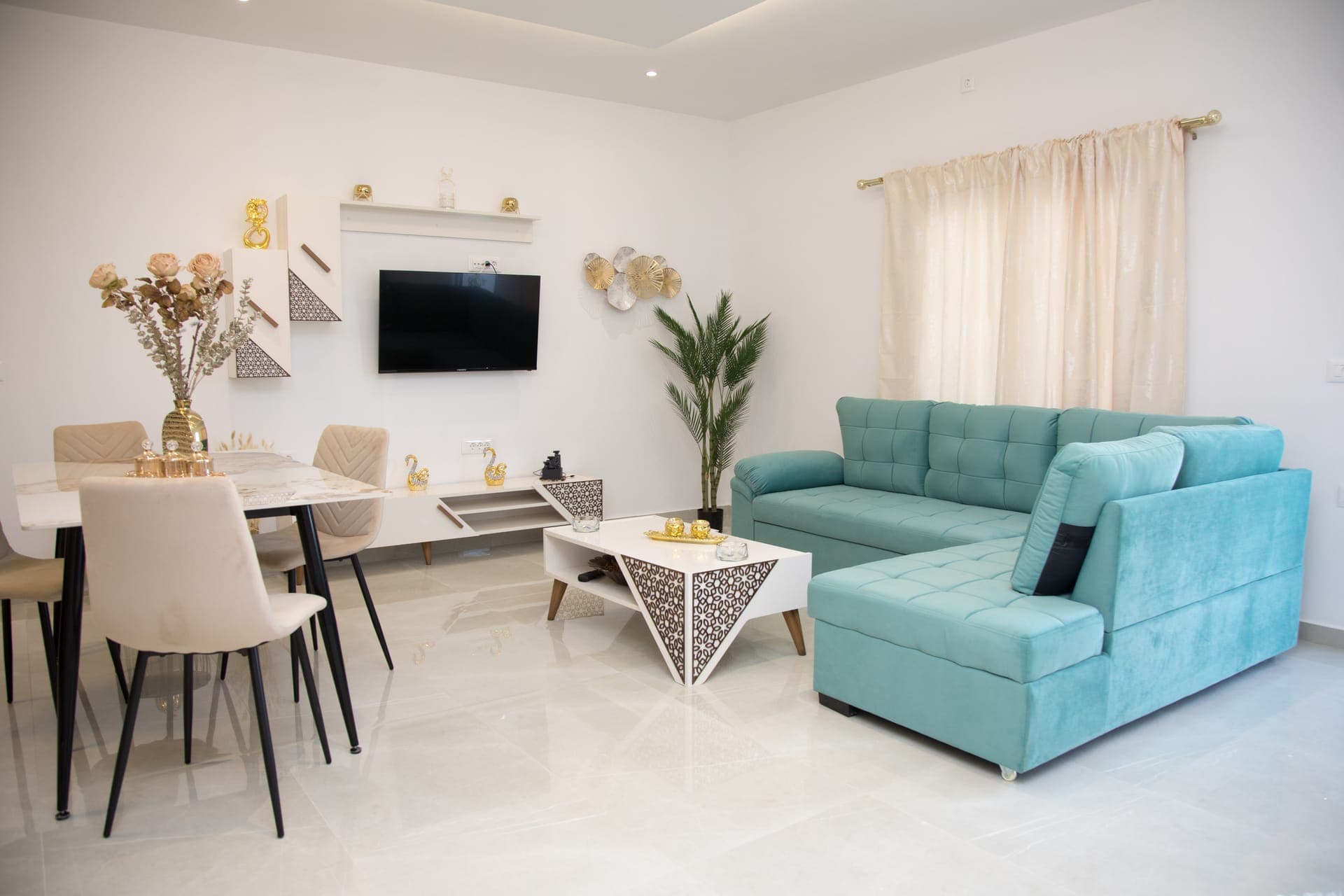 Two Bedroom Suite 4 pax with outdoor hot tub