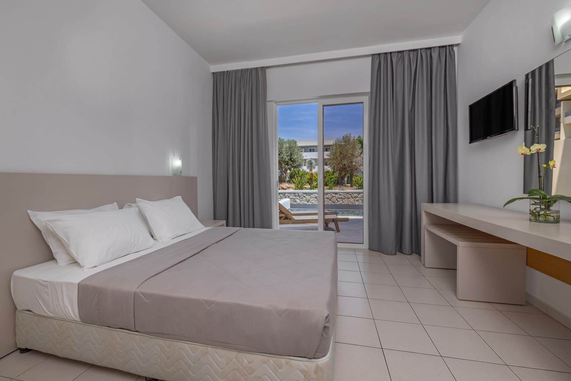 Superior Comfort 2 Bedrooms with Private Pool