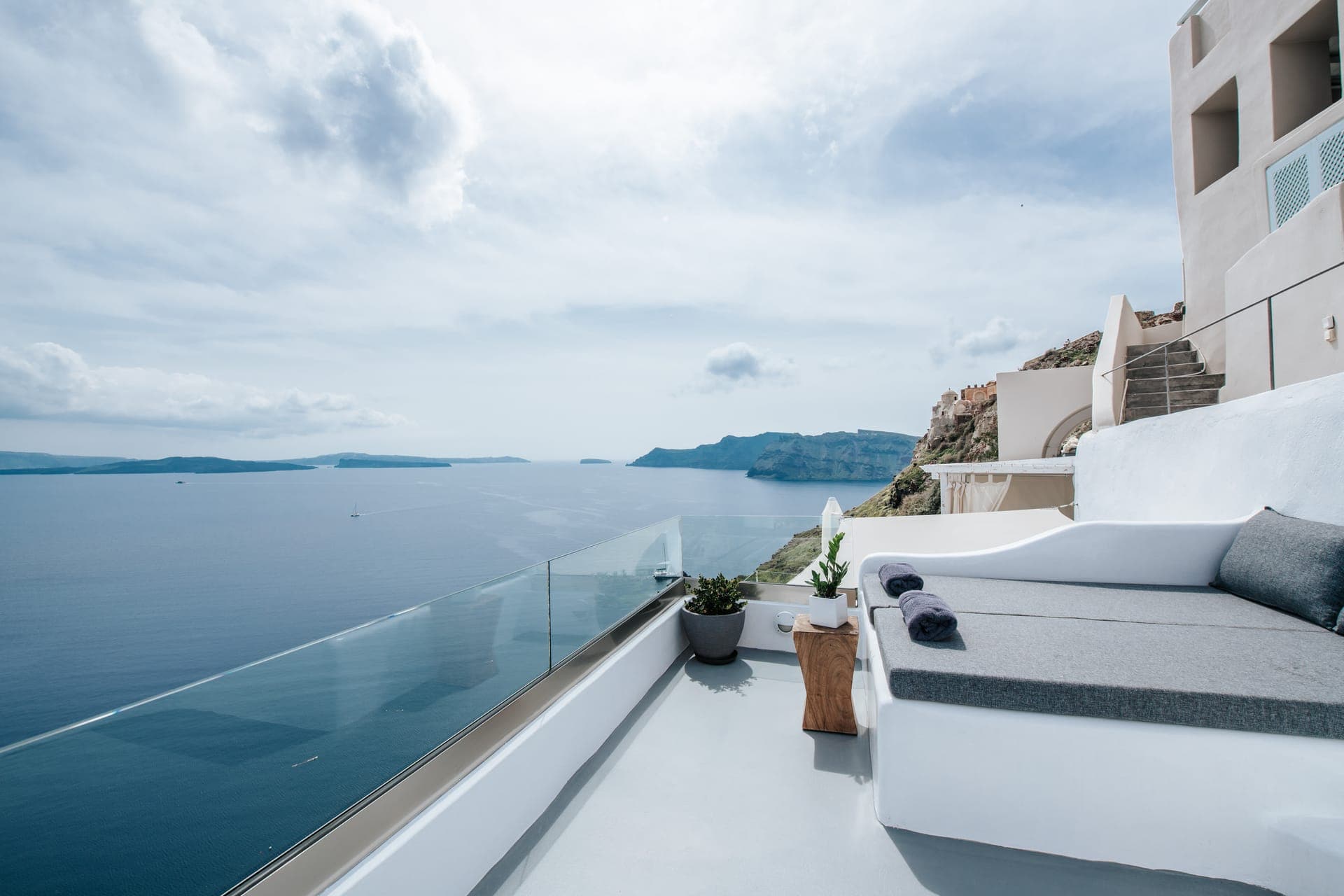 Standard Cave Villa with Outdoor Hot Tub