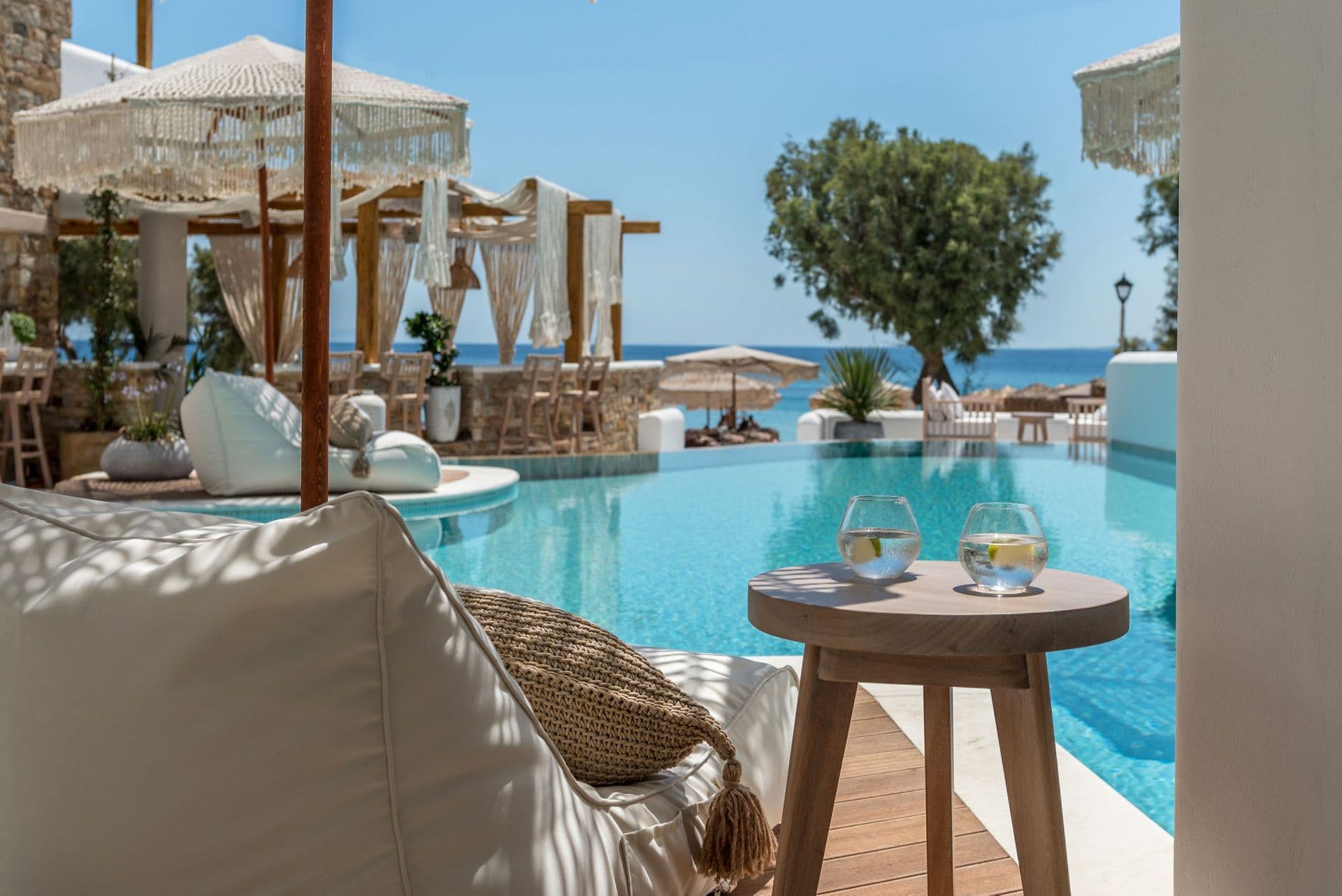 Grand Deluxe Sea View Suite