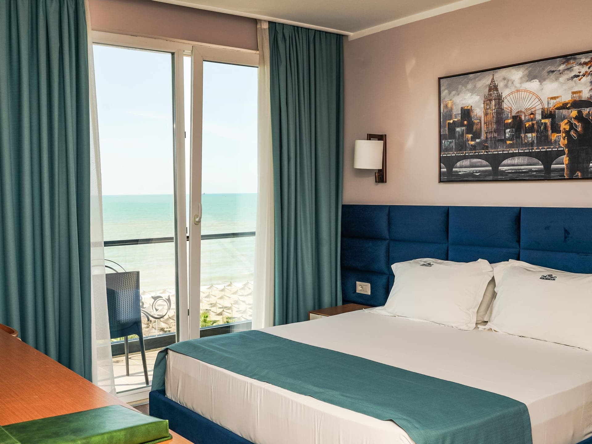 Triple Room with Sea View