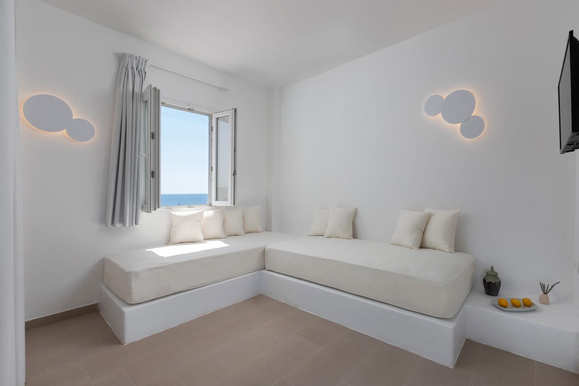 Superior Room with Pool View