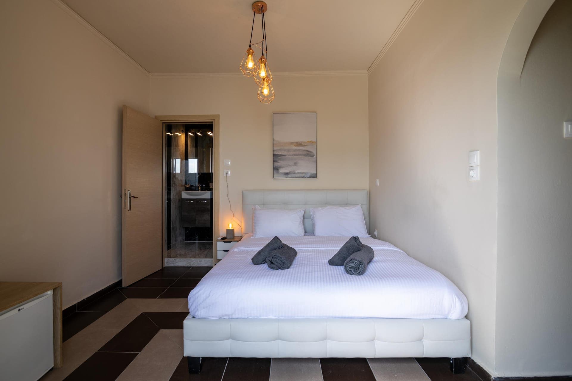 Deluxe Double Room with Balcony and Sea View