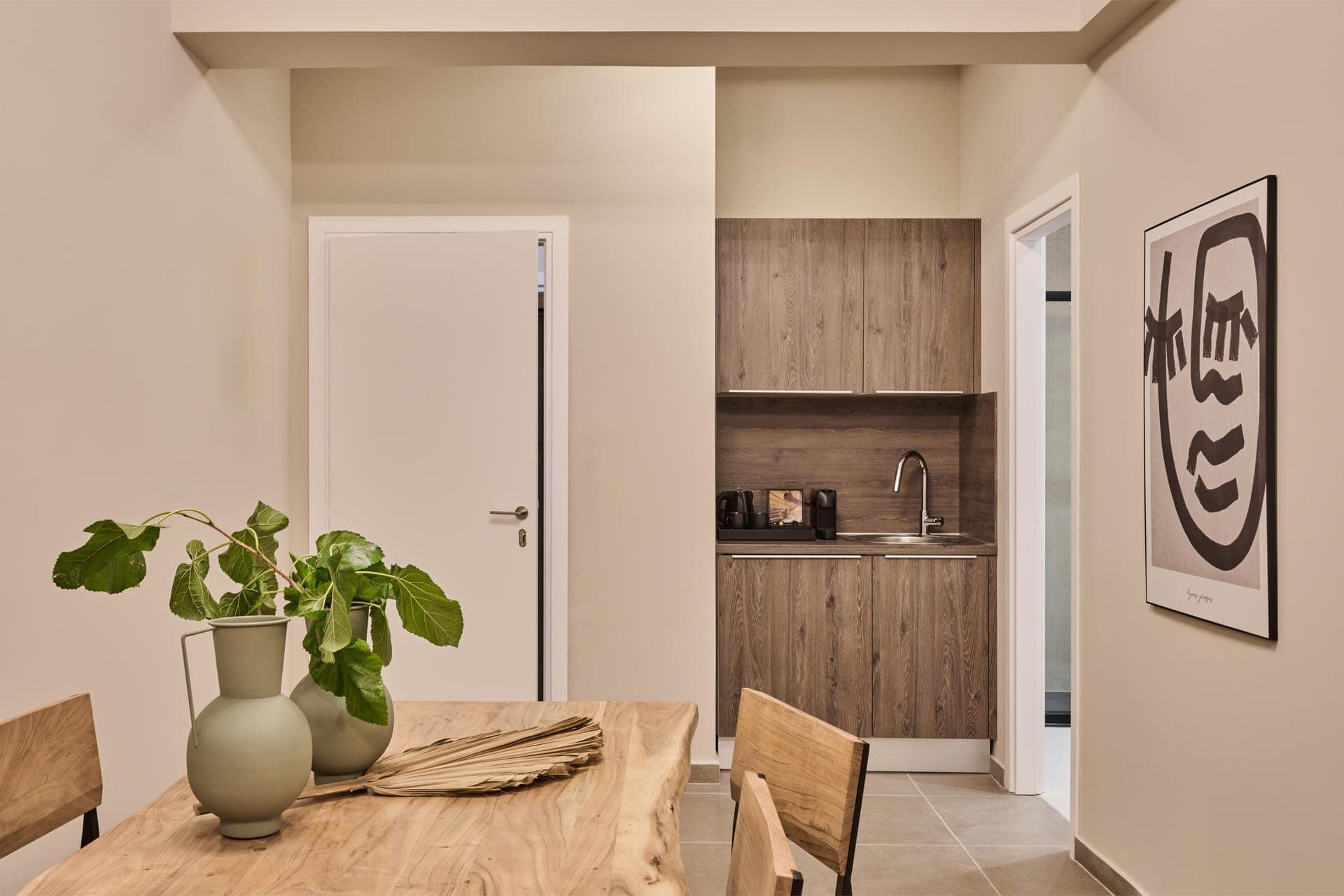 Finders Akadimias Two Bedroom Suite