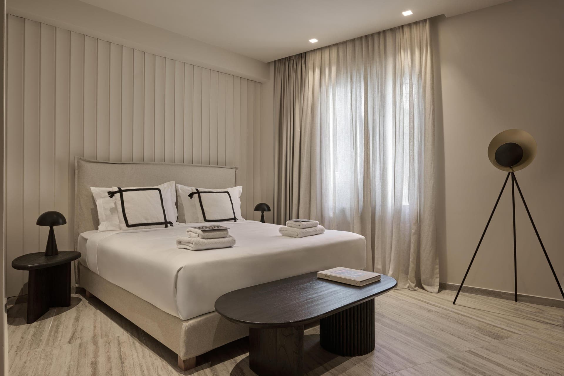 Finders Top Floor Comfort Studio