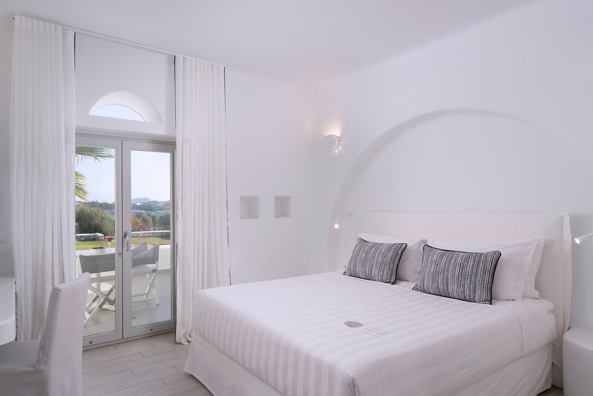 Elegant Suite Sea View