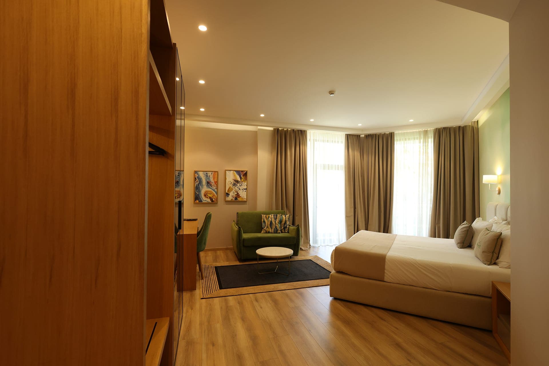 Deluxe Triple Room
