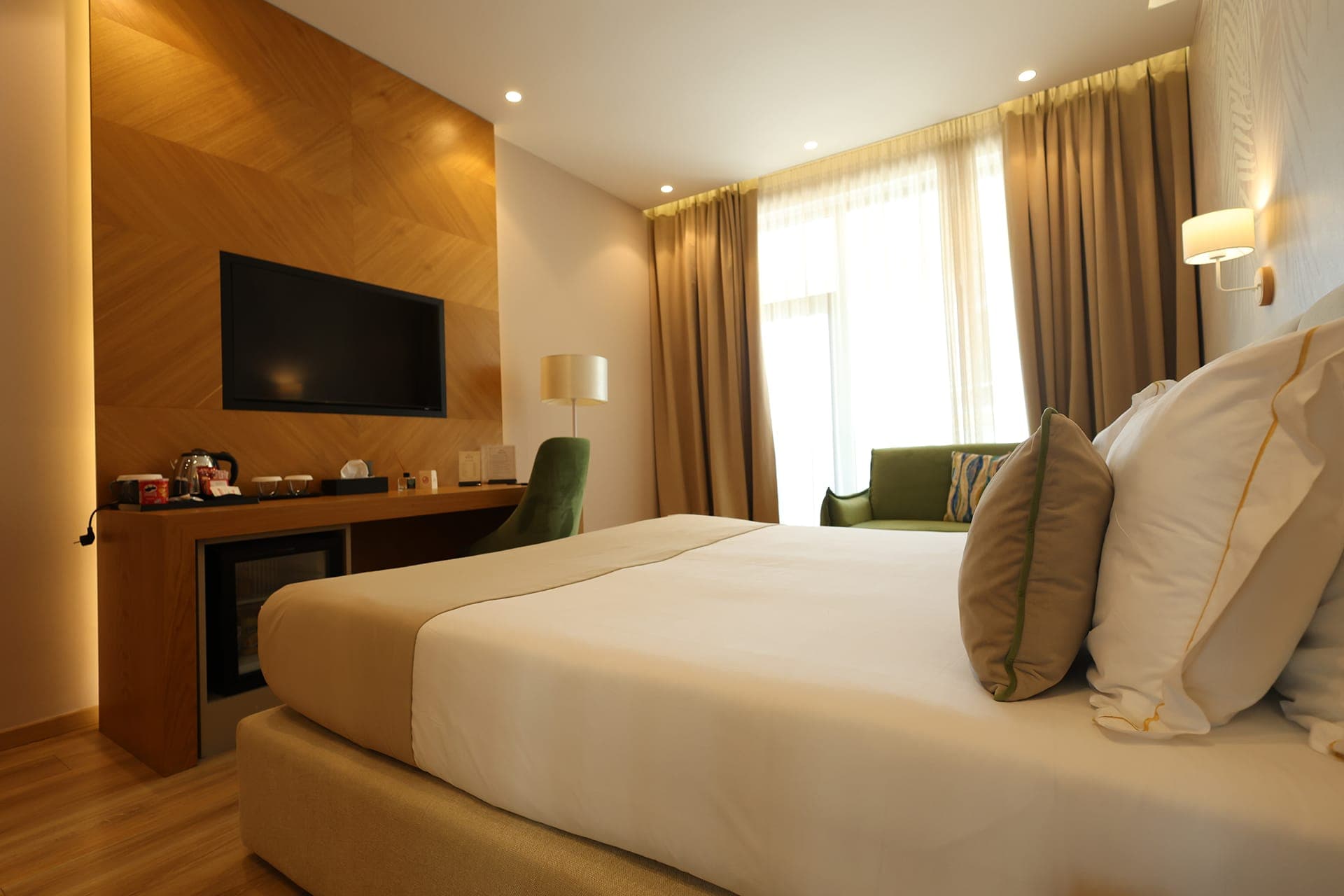 Deluxe Triple with Sea View