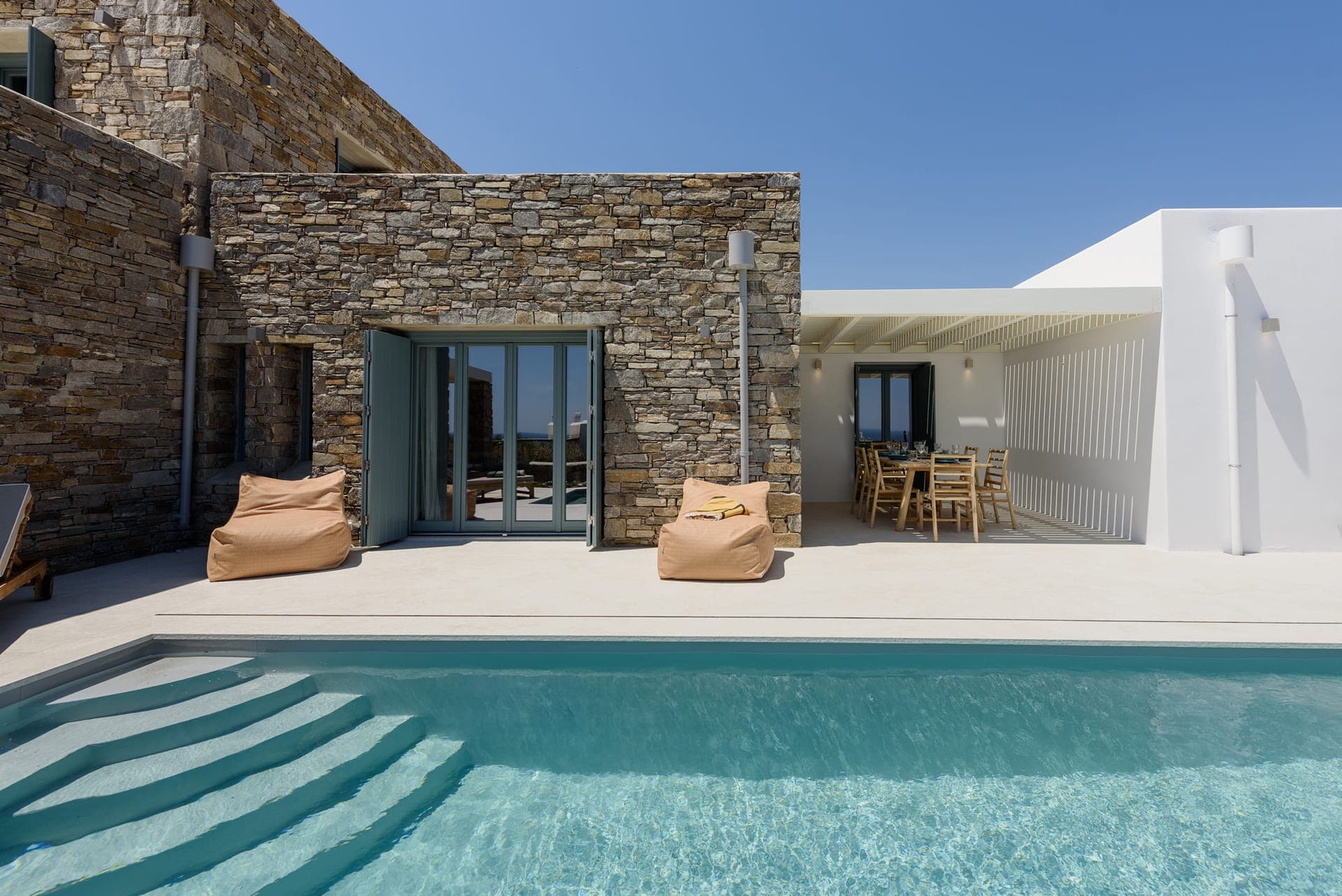 Rocks Villa with Private Pool & Sea View