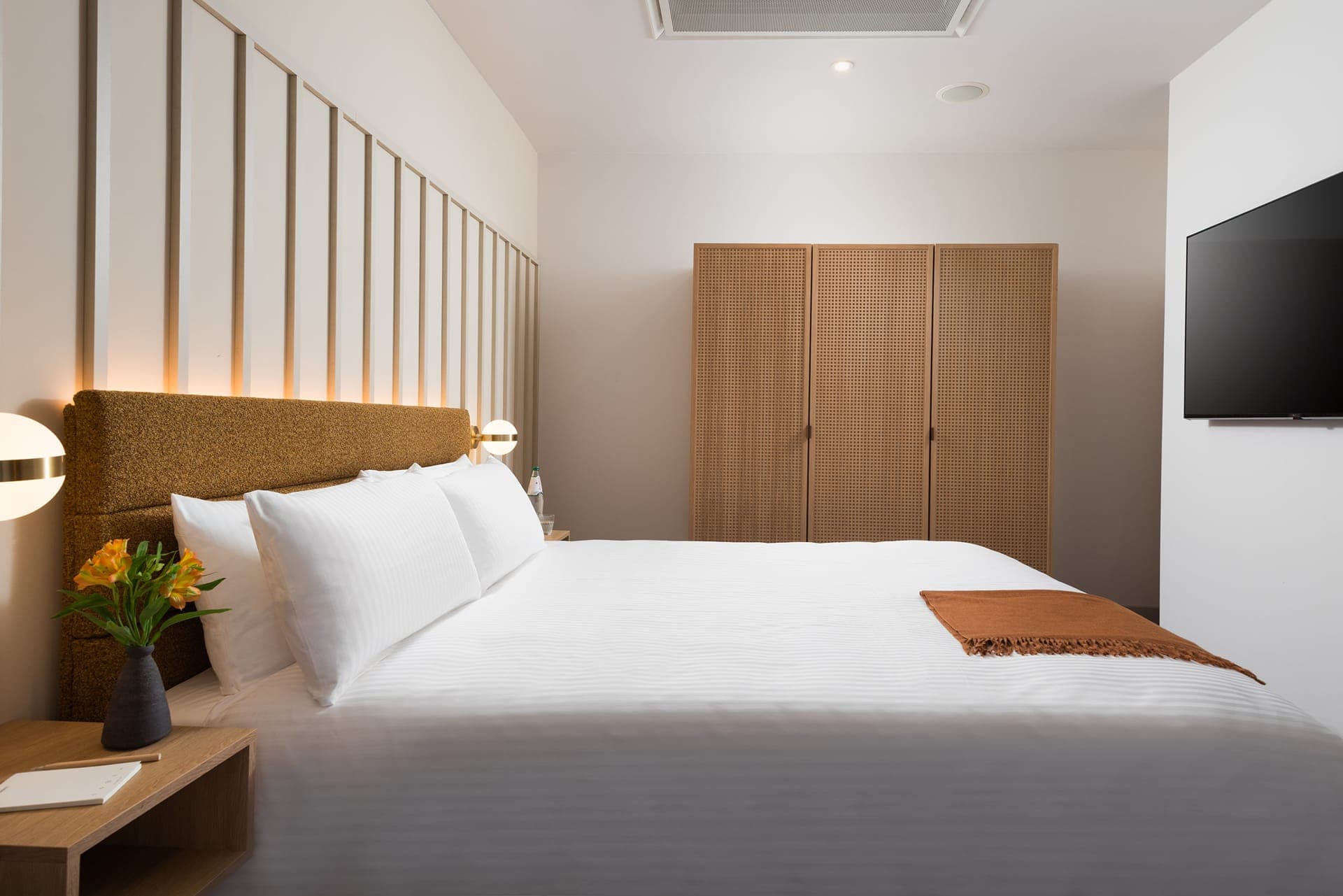 Family Two Bedroom Apartment 6 PAX