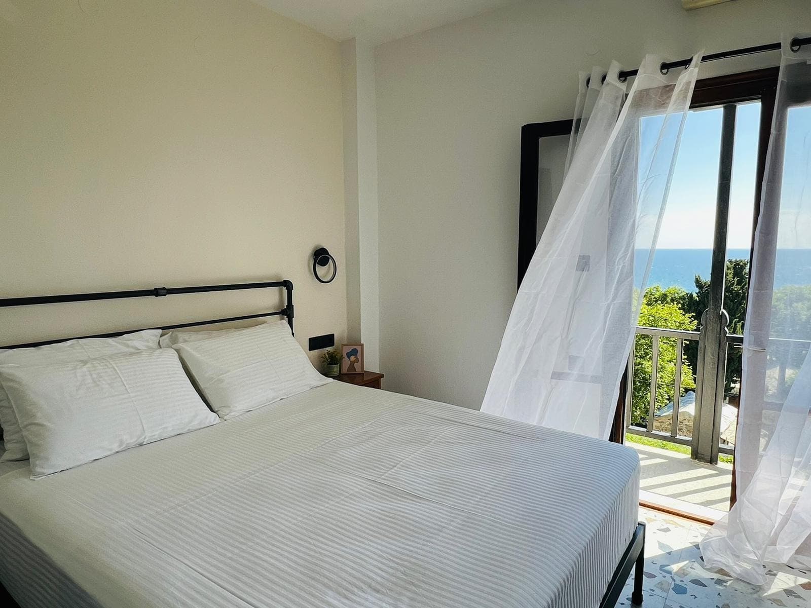 Double Cozy Sea View Room
