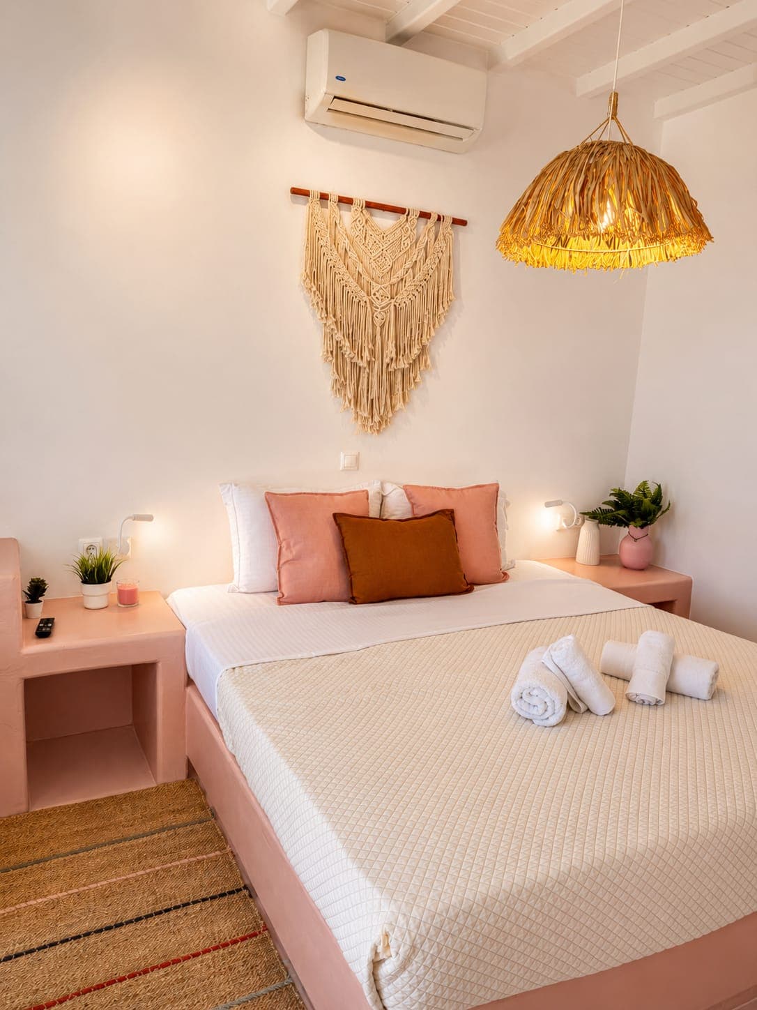 Pink double room
