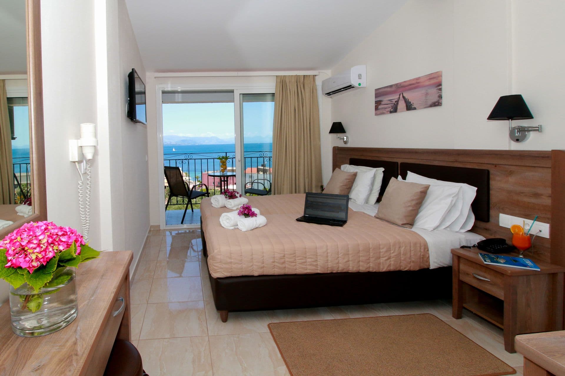 Superior Sea View