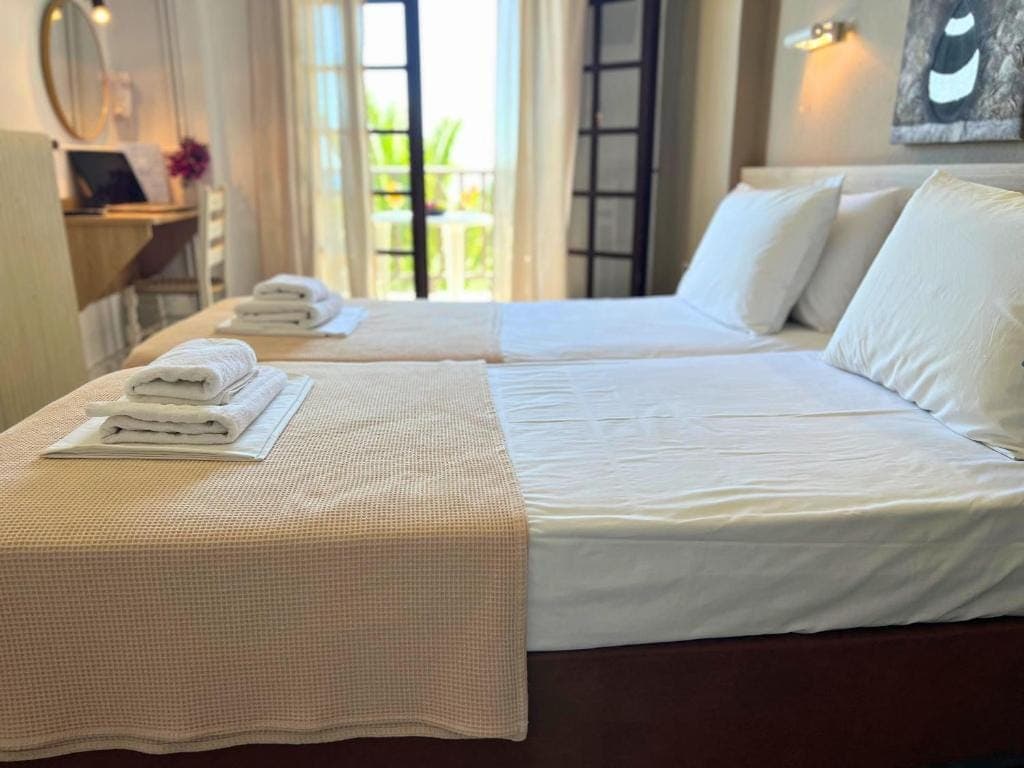 Two Bedroom Apartment With Garden View