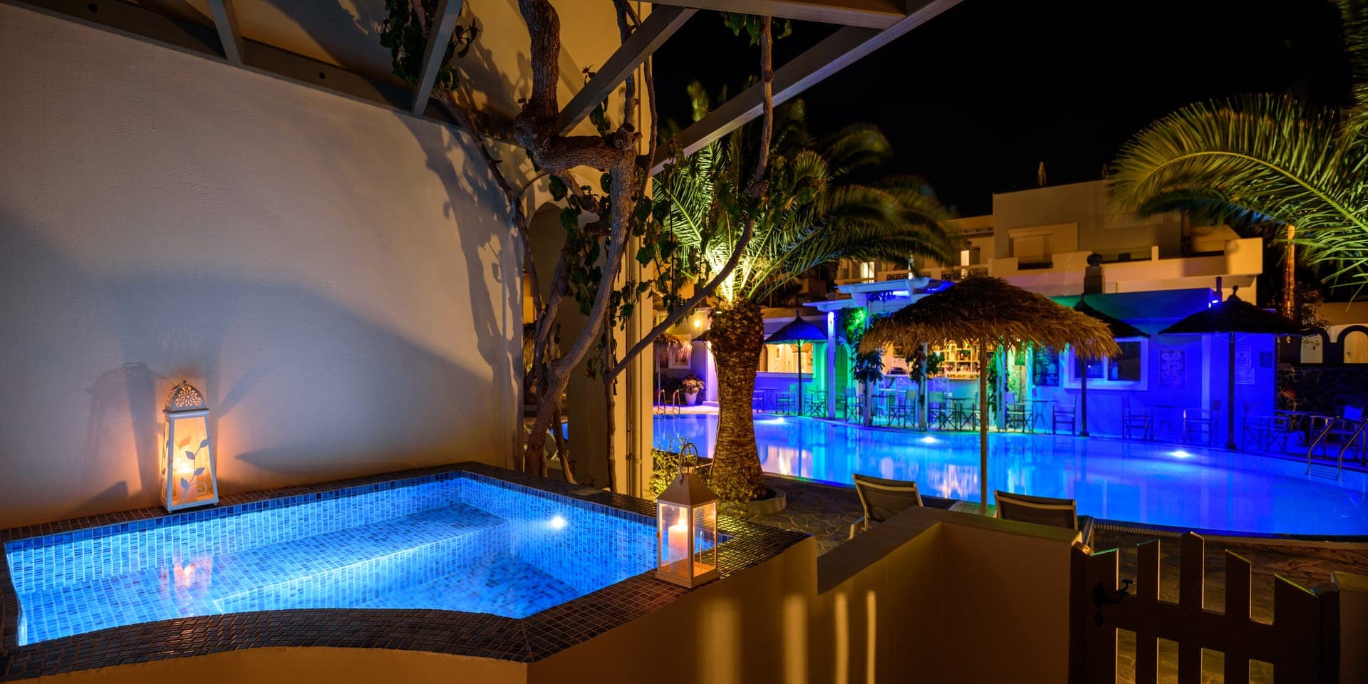 Deluxe Double Room with Hot Tub & Pool View
